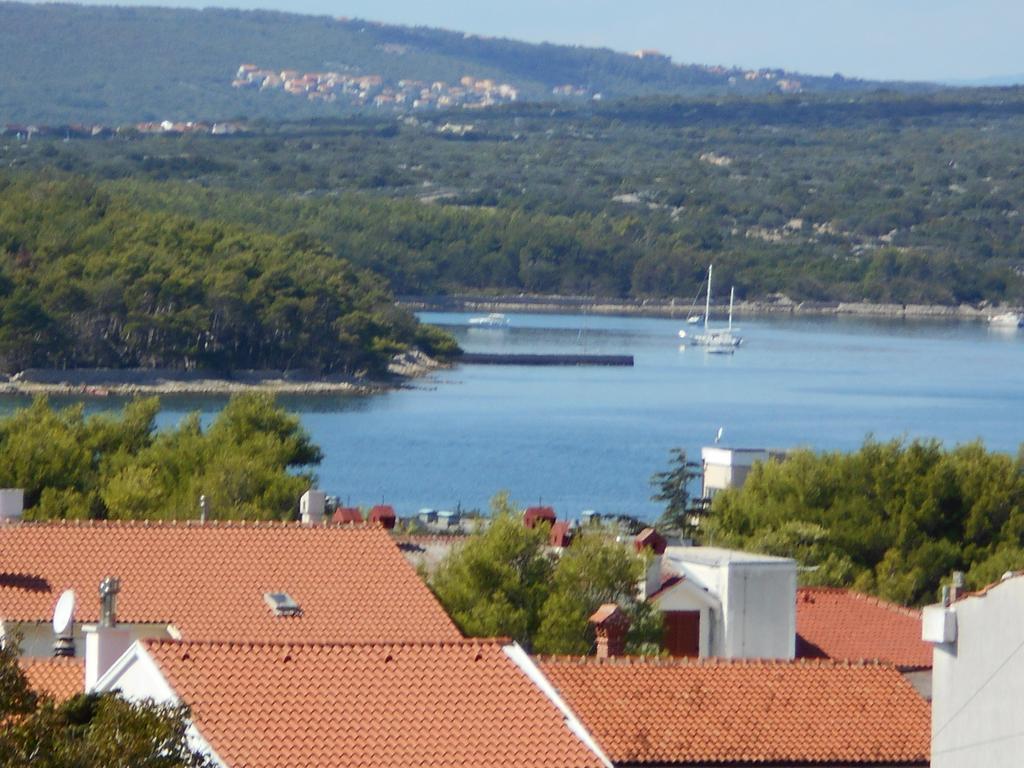 Apartments U Kapetana Punat Cameră foto